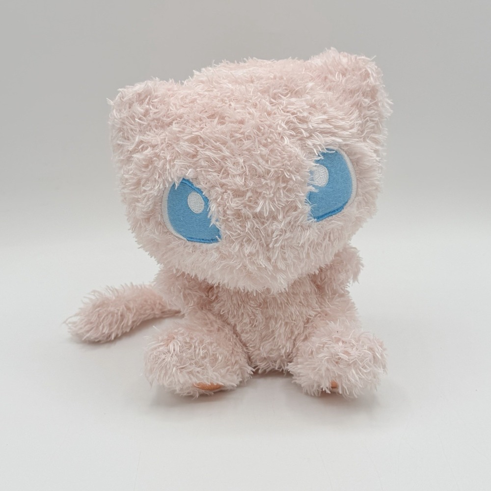 Pokemon Mew Sekiguchi MokoMoko Fluffy Pink Plush 8" 2016 Japan Import